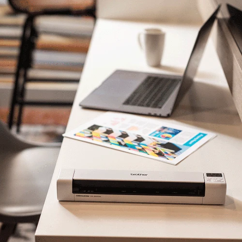 Scanner mobile de documents Wi-Fi et recto-verso Brother - DS-940DW