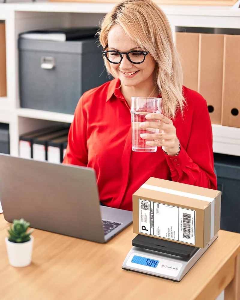 MUNBYN IPS01 Digital Shipping Scale for Small Business