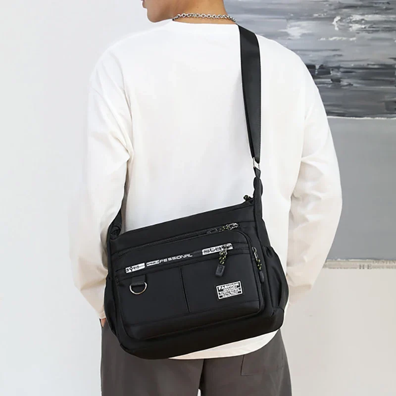 Sacoche Multipoches Homme – Tissu Oxford Résistant
