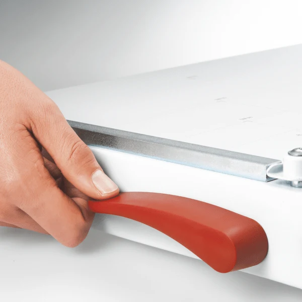 Triumph 1135 Tabletop Trimmer