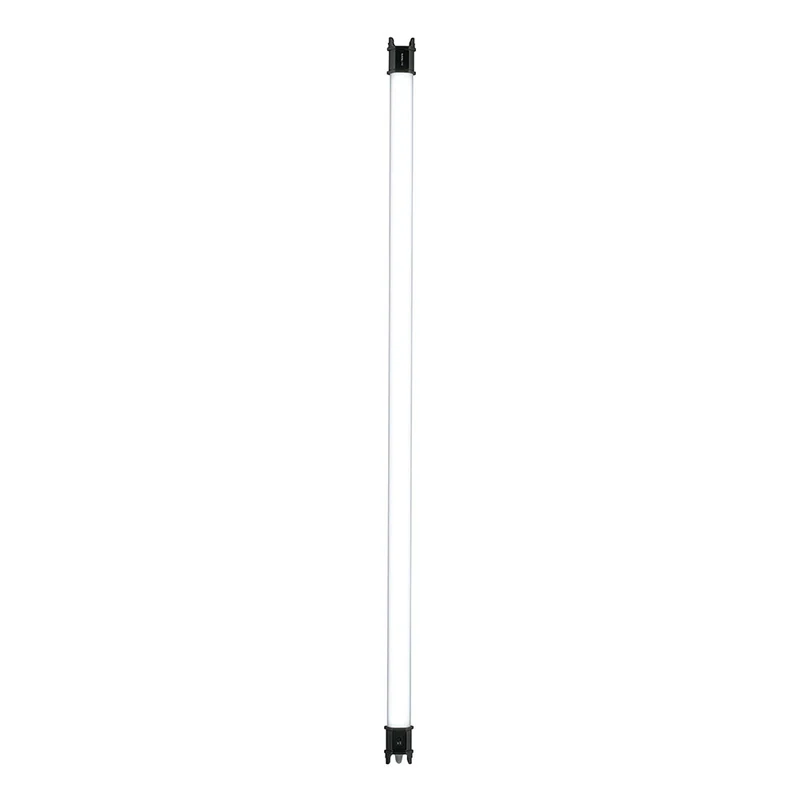 Tube de Lumière PavoTube II 30C LED RGBWW (Paquet de 4)