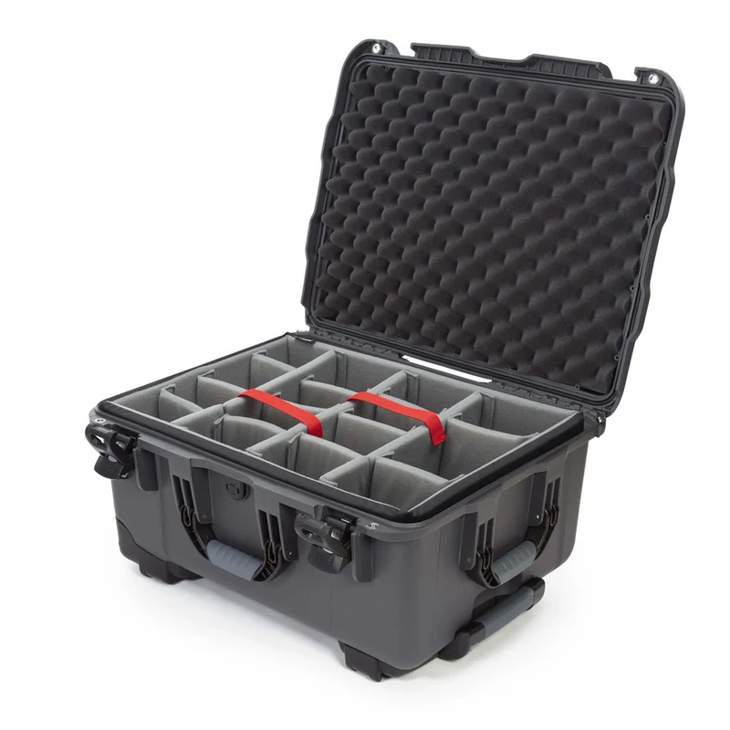 Valise Rigide à roulettes Nanuk 950 avec Séparateurs rembourrés (Graphite)