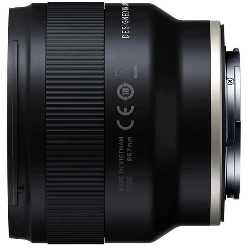 20mm f/2.8 Di III OSD M 1:2 pour Sony E