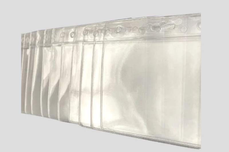 Porte carte plastique
