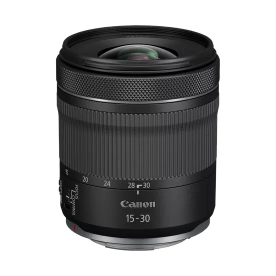RF 15-30mm f/4.5-6.3 IS STM