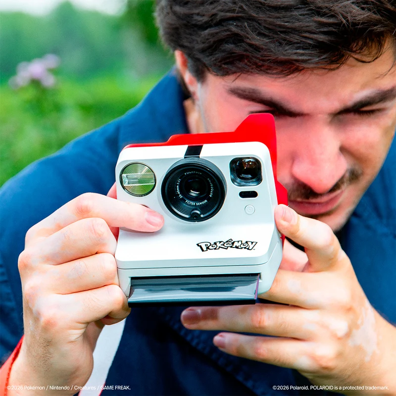 Polaroid Now Appareil i-Type Génération 3 (Édition Pokemon Pokeball)