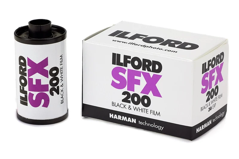 Film Noir et Blanc SFX 200 (Rouleau 35mm, 36 Poses)