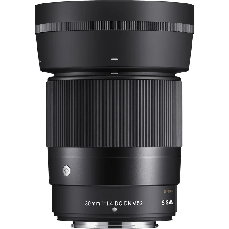 30mm f/1.4 DC DN Contemporain (Contemporary) Fujifilm X