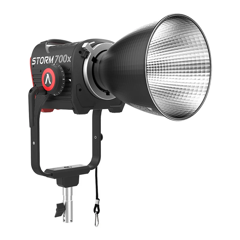 Lumière STORM 700x