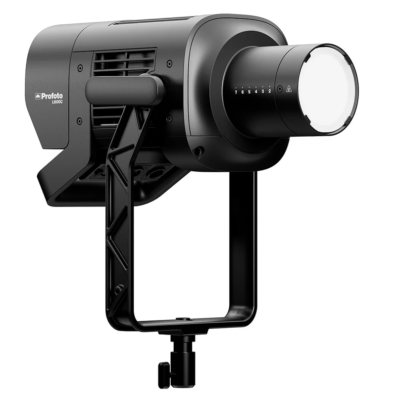 Lumière L600C RGB