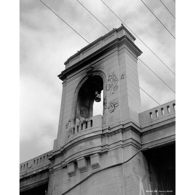 Film Noir et Blanc BwXX Double-X (Rouleau 120)