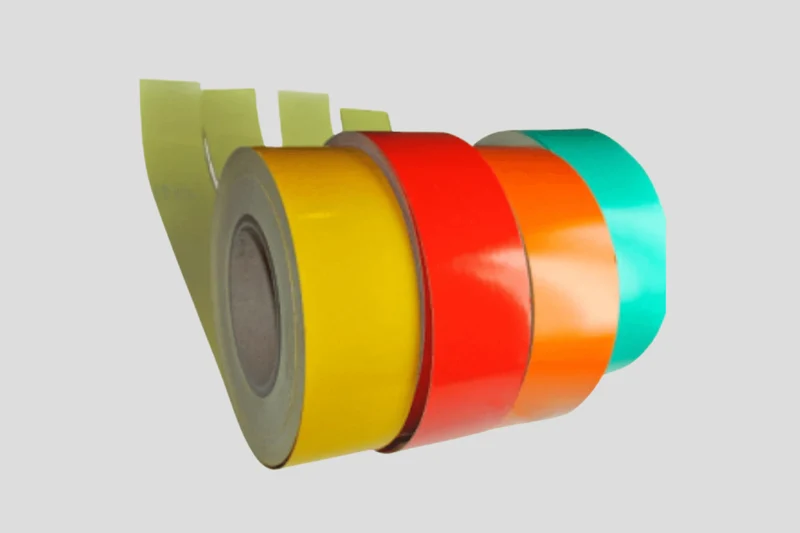 Rouleaux réflexes autocollants