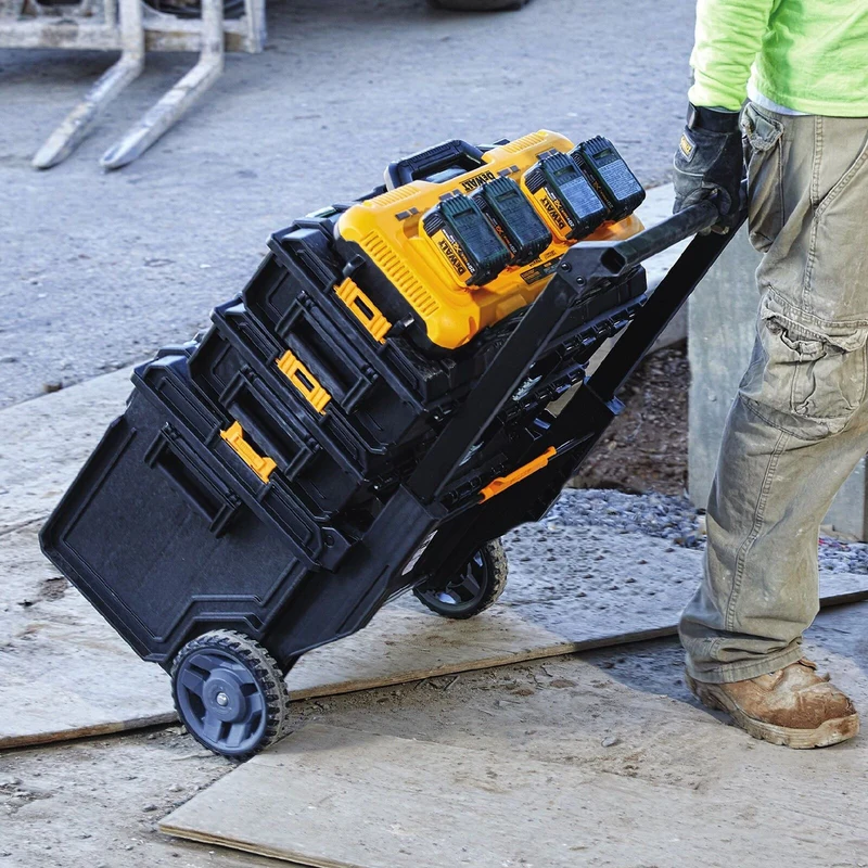 Chargeur rapide DeWalt DCB104 18 V Li-ion XR 4 ports