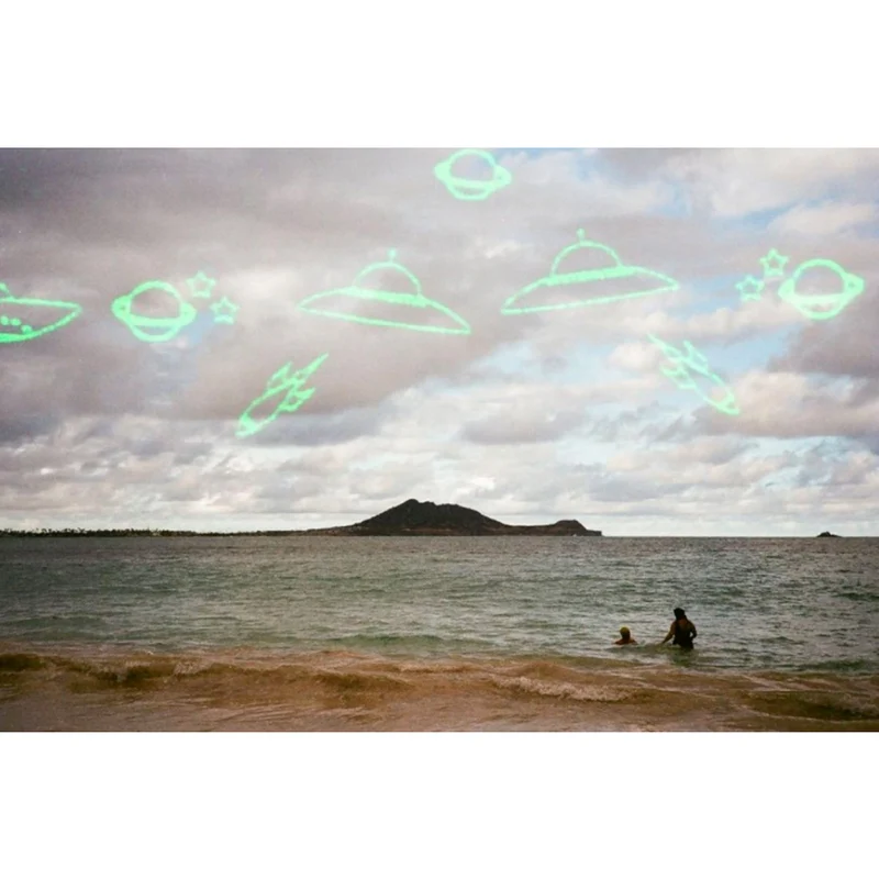 Film KONO! OVNI/UFO Couleur (35mm/24 poses)