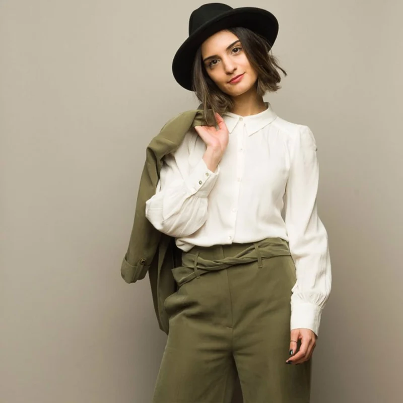 Rouleau de papier 86po x 36pi Gris TV